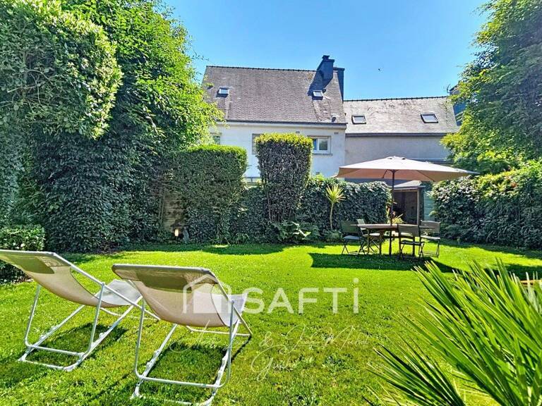 MAISON DE CHARME EN PLEIN CUR DE PLUVIGNER — photo 1