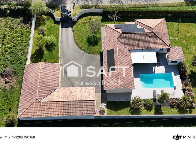 Maison de plain pied à Marcellus avec piscine, panneau photovoltaïque et appartement — photo du bien