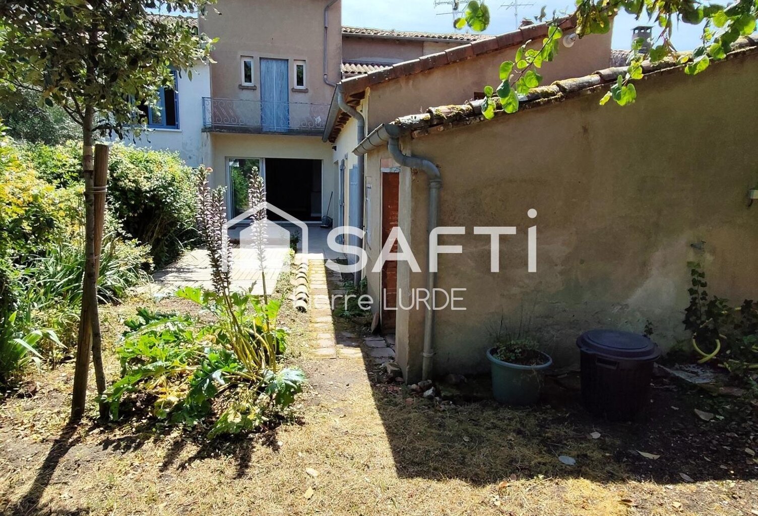 Centre ville - Maison de 160 m2 avec jardin — photo 1