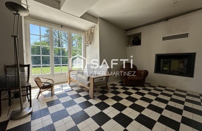 "Les Fours du Roy", maison familiale de caractère d'environ 145 m² - 6 pièces - 4 chambres - chargée d'histoire et d'authenticité. — photo 5
