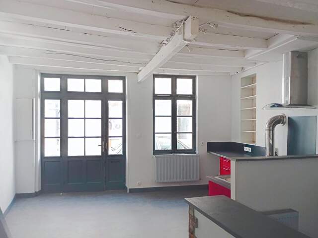 Maison 2 chambres et un bureau — photo du bien