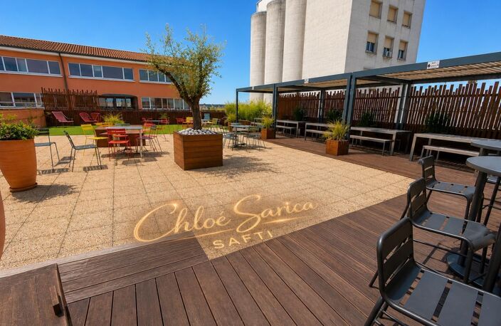 MANOSQUE  LE GALAXY  PLATEAU DE BUREAUX / CENTRE DE FORMATION AVEC TERRASSE ROOFTOP — photo 2