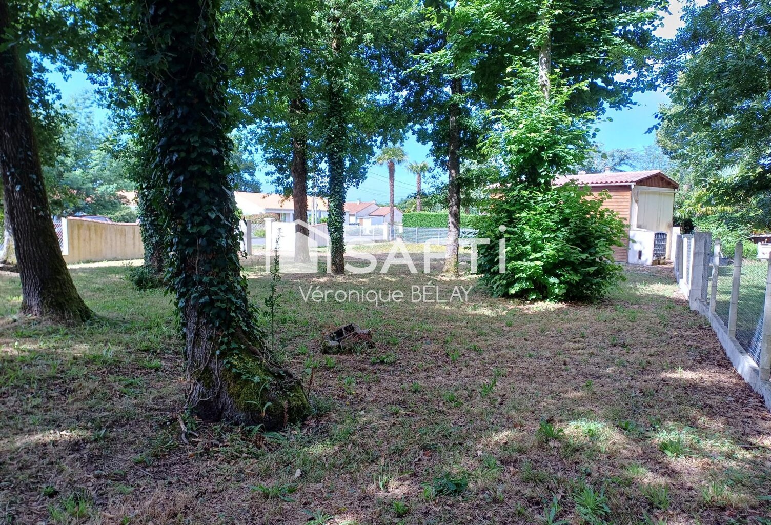 Terrain à 10 mns de Royan — photo 1