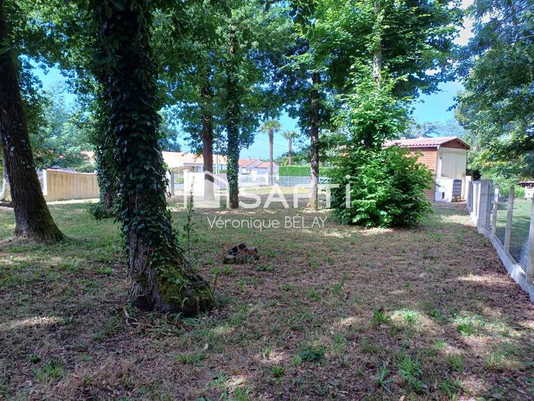 Terrain à 10 mns de Royan — photo 1