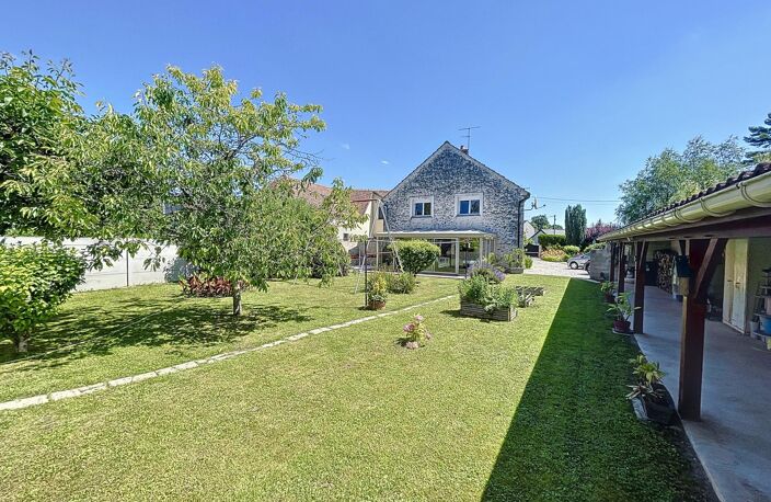 Longère de plus de 300 m² habitable, entièrement restaurée — photo 4