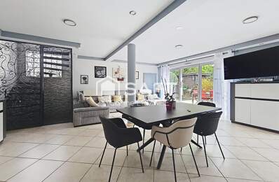 Maison 5 pièces en parfait état proche de toutes commodités — photo du bien