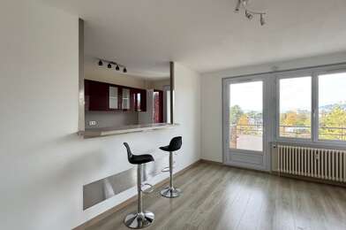Appartement 1 pièces 815 €