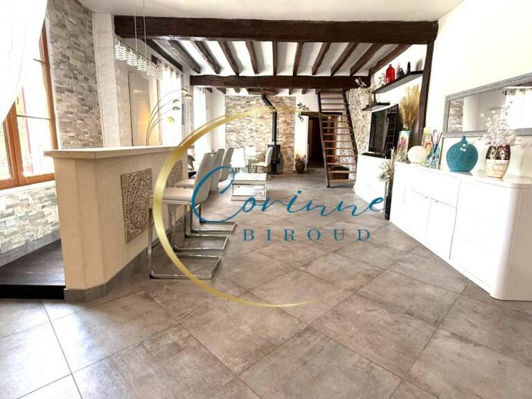 Vente Maison/villa 6 pièces — photo 1
