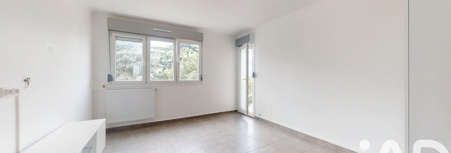 Appartement 3 Pièces 57 m² à vendre à Trappes (78190)