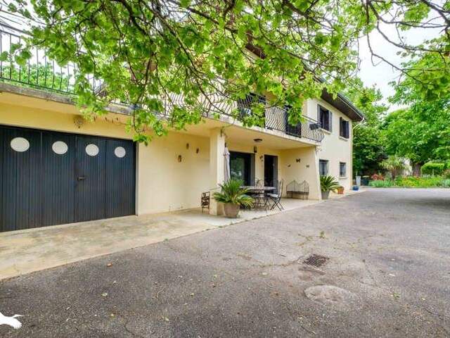 Maison 6 pièces 190 m² à Mions — photo du bien
