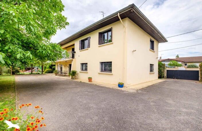 Vente maison 6 pièces 190 m² Mions (69780) — photo 3
