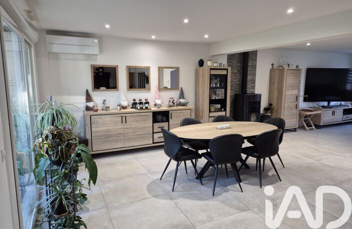 Vente Maison/villa 7 pièces — photo 2