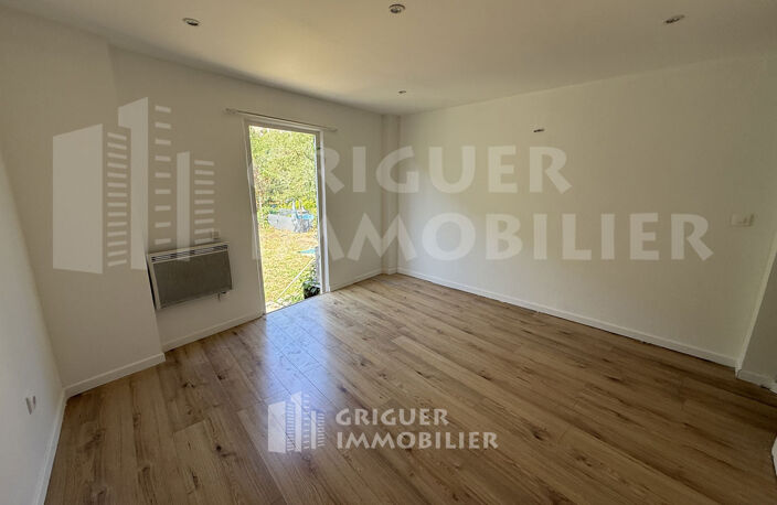 Vente appartement 4 pièces en rez de jardin L'escarene — photo 4