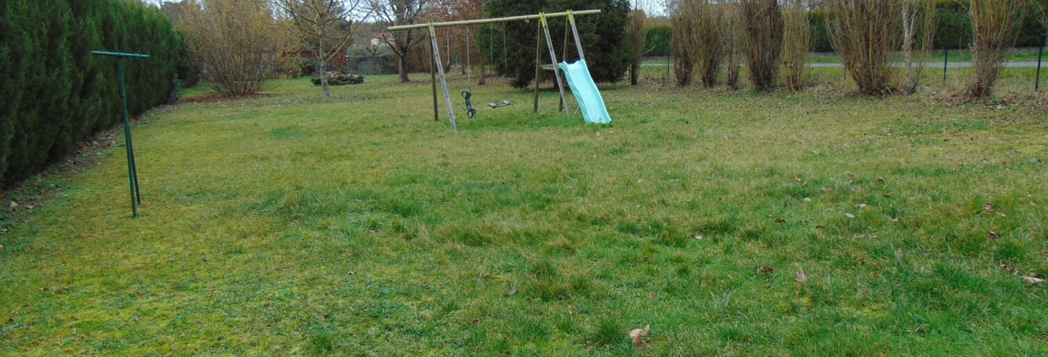 Terrain  986 m² à vendre à Corquilleroy (45120)