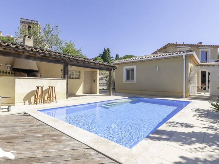 Villa de 5 pièces principales — photo 1