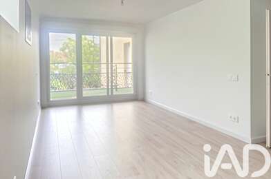 Appartement 3 pièces 240000 €