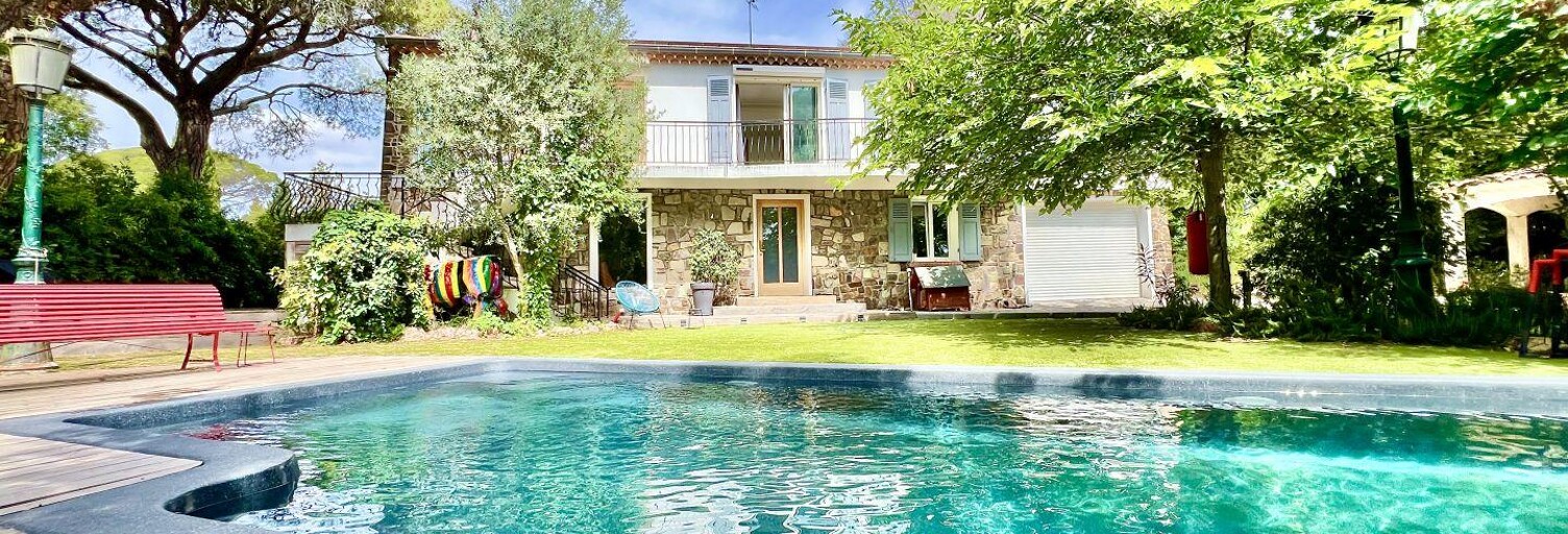 Maison 5 Pièces 223 m² à vendre à Fréjus (83600)
