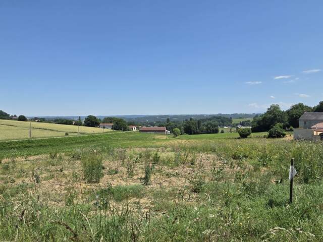 Vente Terrain à bâtir 1 400 m&sup2; — photo du bien