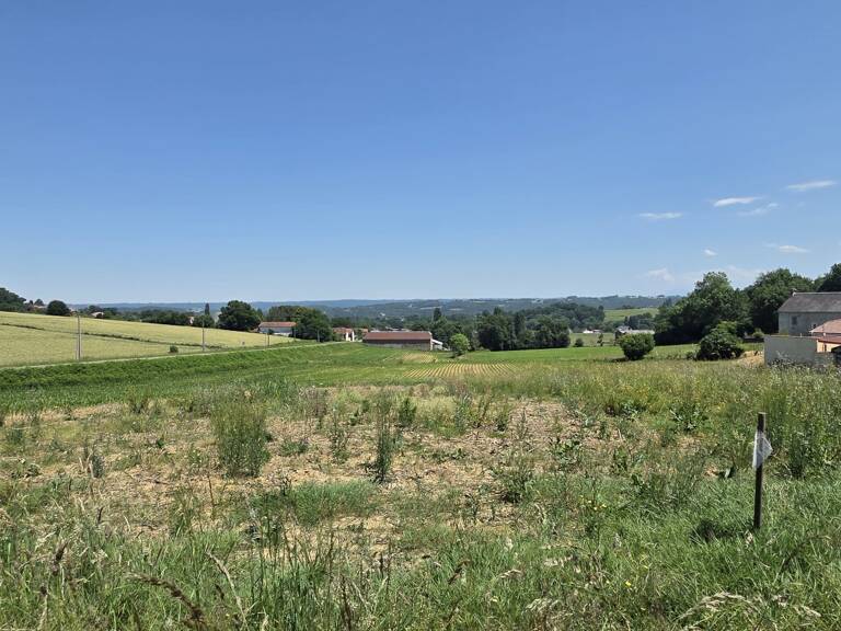 Vente Terrain à bâtir 1 400 m&sup2; — photo 1
