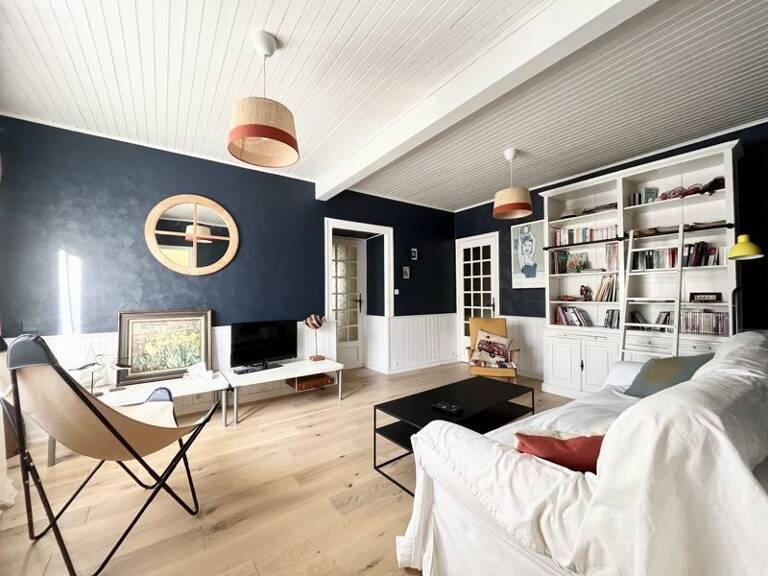 Maison en pierre de 5 pièces principales — photo 1