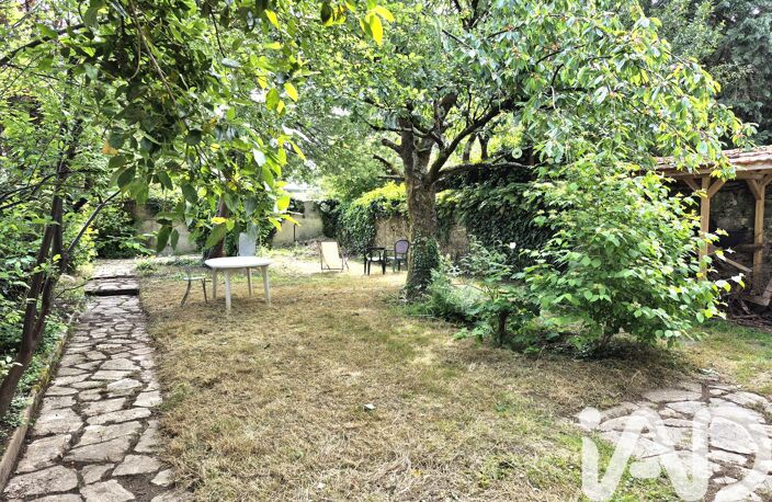 Vente Maison de ville 7 pièces — photo 2