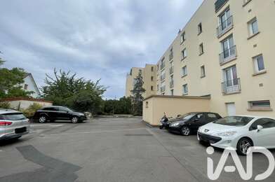 Garage  7990 €