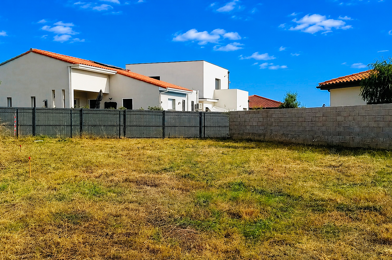 Terrain  94000 €