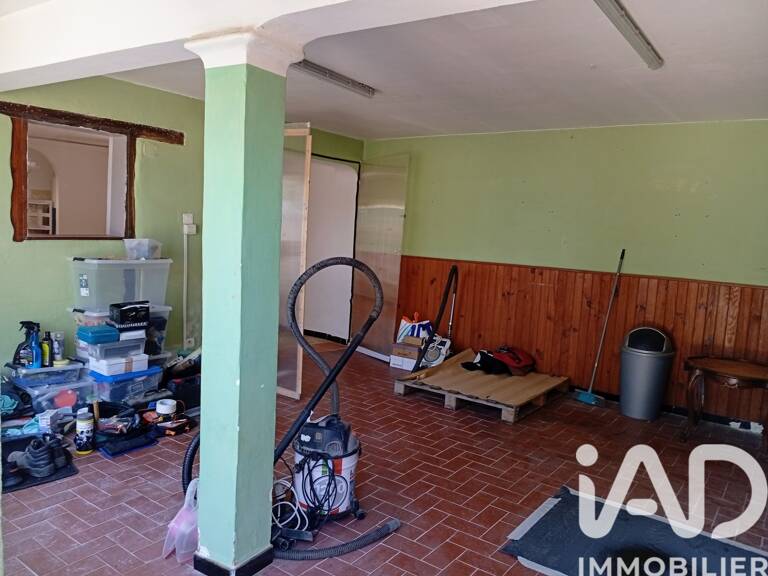 Vente Maison/villa 9 pièces — photo 1