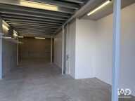 Location Local d'activités 650 m&sup2; — photo 2