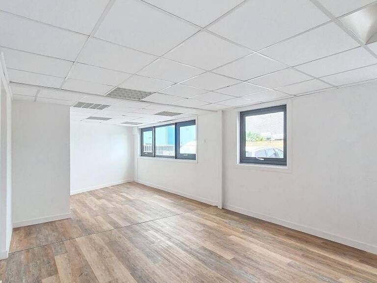 Location Bureaux 32 m&sup2; — photo 1