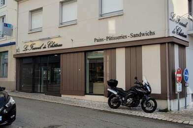 Commerce  1800 €