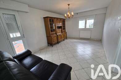 Appartement 4 pièces 148000 €