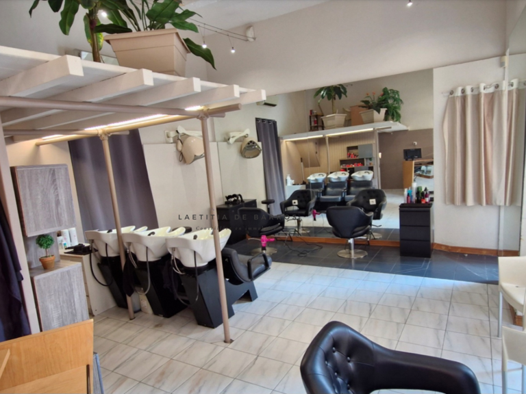 Vente Esthétique, Coiffure 40 m&sup2; — photo 1