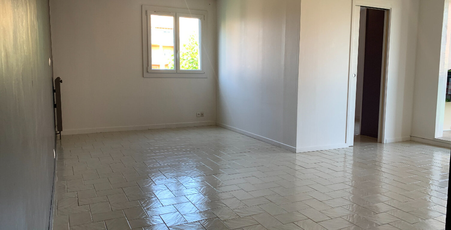 APPARTEMENT 4 PIECES - 85 M2 - AIX EN PROVENCE — photo 1