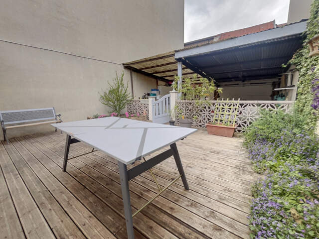 EN EXCLUSIVITE MAISON AVEC COUR ET GARAGE A REIMS — photo du bien