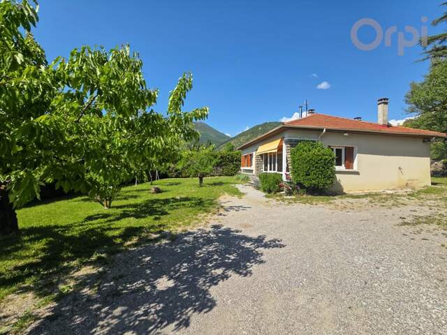 !!! BAISSE DE PRIX !!! Maison au calme dans village médiéval - Rosans (05) — photo du bien