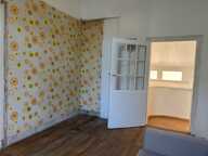 Saintes, maison à rafraîchir avec jardin et garage — photo 4