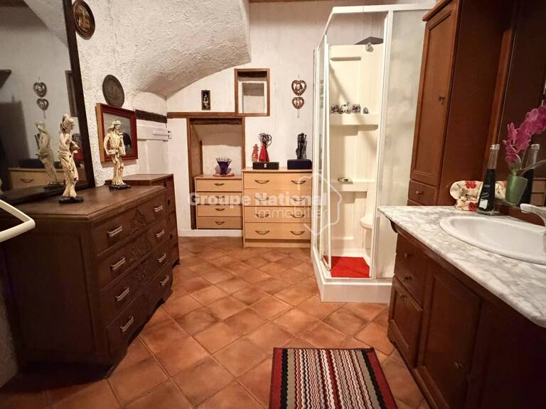 COURTHEZON - MAS DE 225 M² EN CAMPAGNE — photo 1