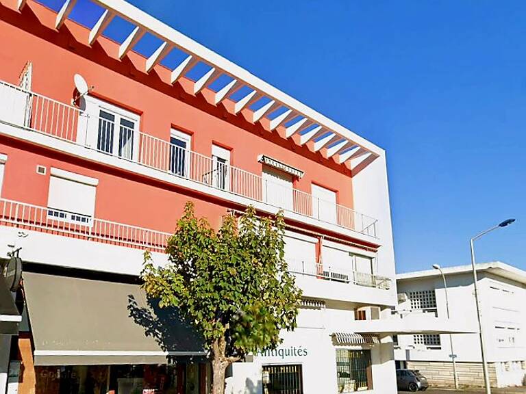 ✨ Rare à Royan – T1 Bis rénové en plein centre-ville — photo 1