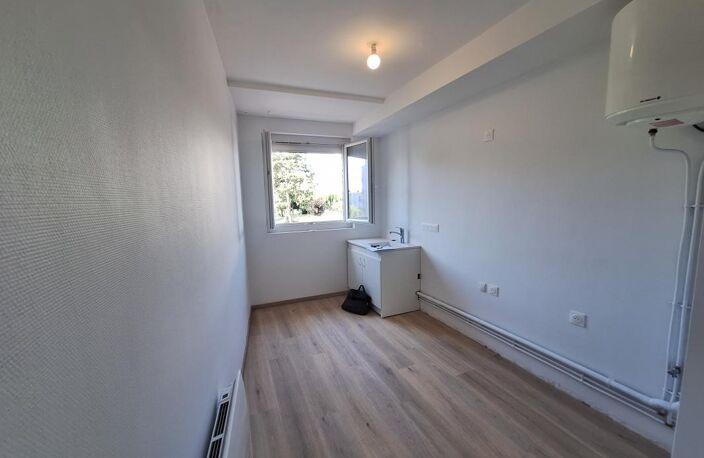 ✨ Rare à Royan – T1 Bis rénové en plein centre-ville — photo 3