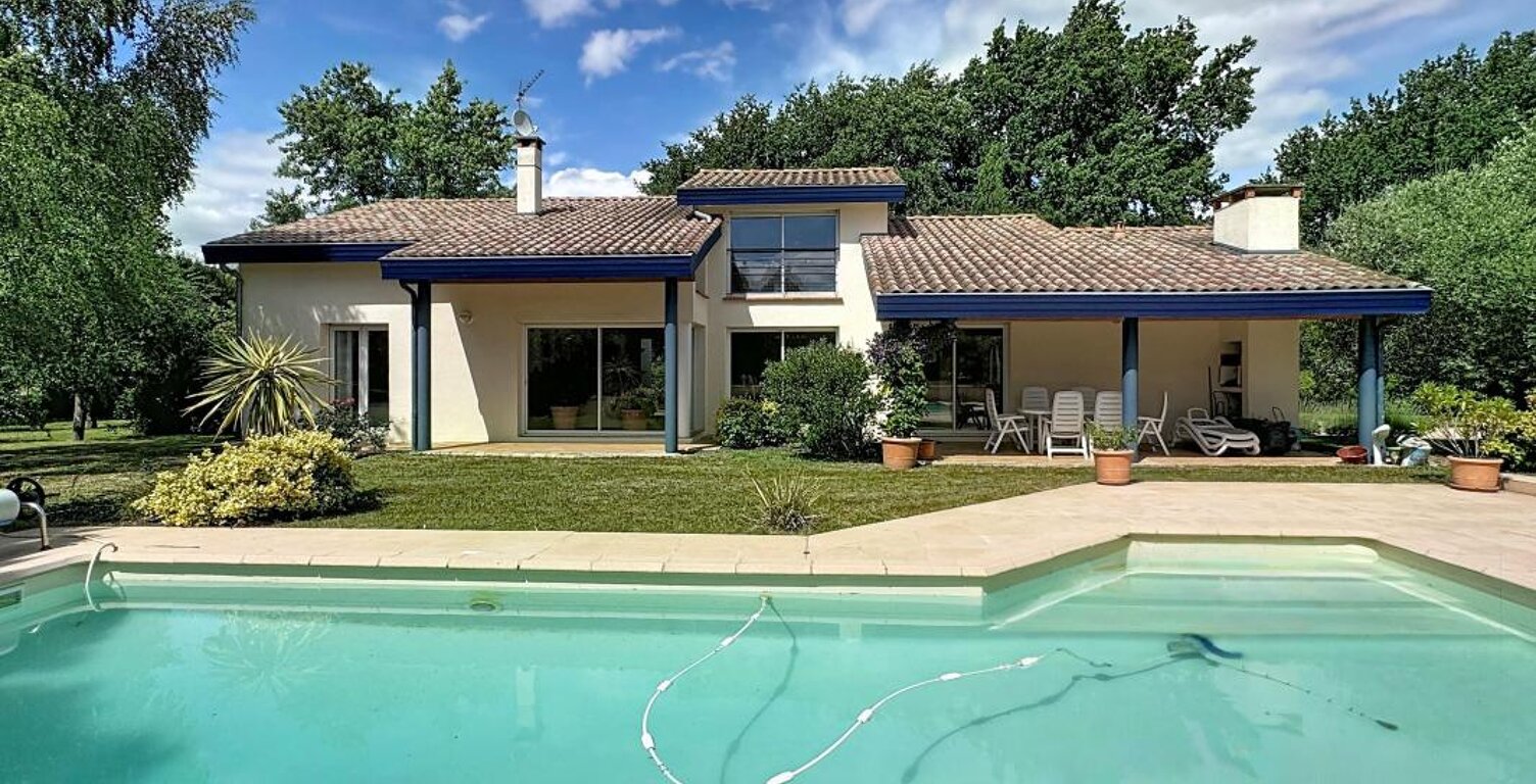 SAINT JEAN : Maison d'architecte familiale avec piscine et environnement privilégié — photo 1