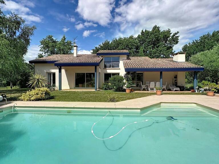 SAINT JEAN : Maison d'architecte familiale avec piscine et environnement privilégié — photo 1