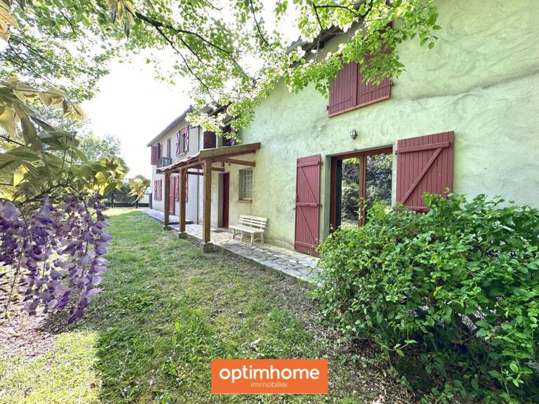 Maison à vendre 7 pièces à Betchat - Double habitation communicante - Environnement calme et verdoyant - Terrain plat et arboré de 5 818 m²  - Beaux volumes et fort potentiel d’aménagement — photo 1