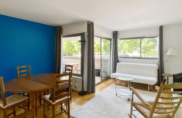 Appartement à vendre 2 pièces PARIS 15EME ARRONDISSEMENT (75) — photo 2