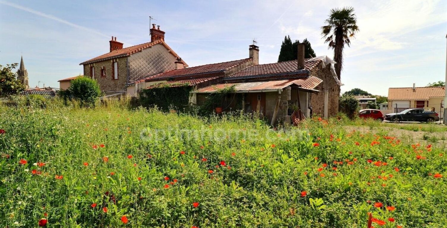 Maison en pierres à fort potentiel d'évolution – 85 m² sur parcelle de 430 m² – Port-Saint-Père — photo 1