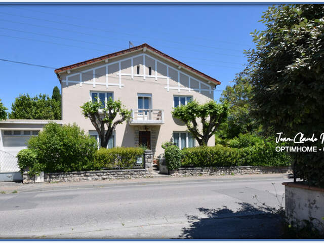 Maison familiale de caractère T6 de 160 m² 3 ou 4 chambres avec jardin clos, garage et grenier aménagé — photo du bien