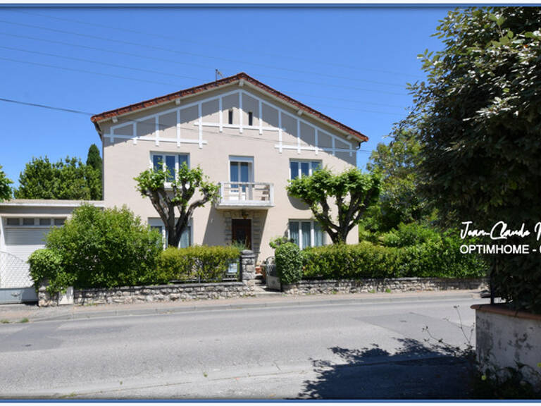 Maison familiale de caractère T6 de 160 m² 3 ou 4 chambres avec jardin clos, garage et grenier aménagé — photo 1