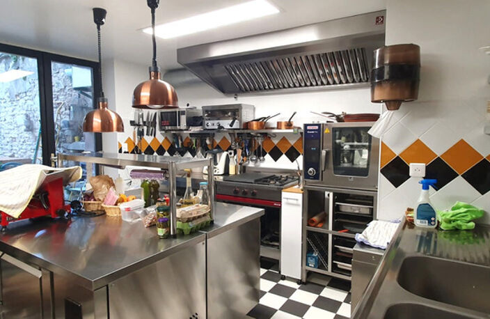 Murs et Fonds de commerce Restaurant traditionnel - à vendre CLAMECY (58) — photo 3