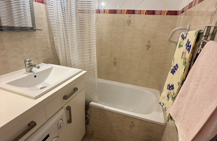 Appartement à vendre 2 pièces SAINTE MAXIME (83) — photo 5