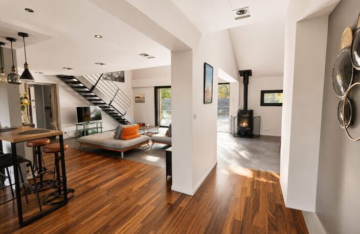 Maison à vendre 7 pièces MARTIGNAS SUR JALLE (33) — photo 4